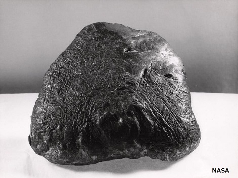 隕石と宇宙塵の分類